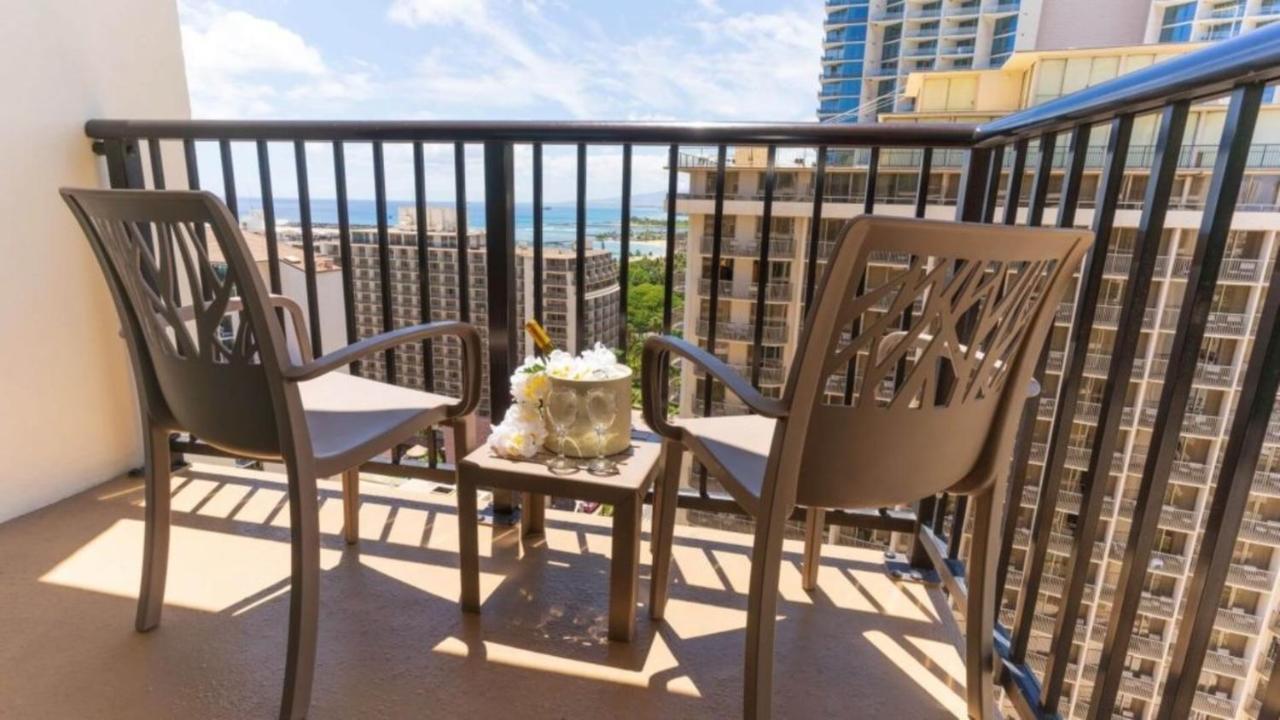 Private Condos In Waikiki, Private Car Rental Included, Beach Gear And Camping Gear Honolulu Dış mekan fotoğraf